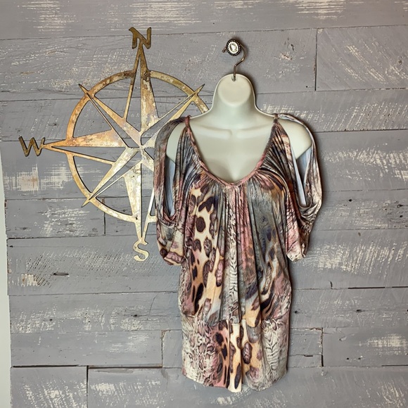 Boston Proper Tops - Gorgeous Boston Proper cold shoulder top